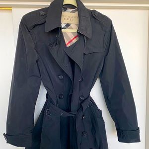 Burberry belted rain/trench coat